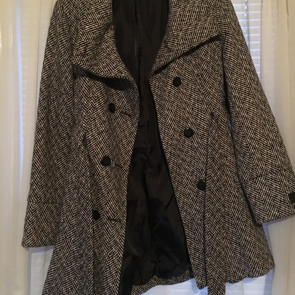 Jones New York houndstooth peacoat size 6